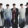 MONSTA X поздравили фанатов с Чусоком в ханбоках и поделились планами на конец года