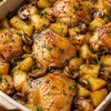 Не жарю и не запекаю: курицу томлю с помидорами и чесноком — аромат стоит на весь дом