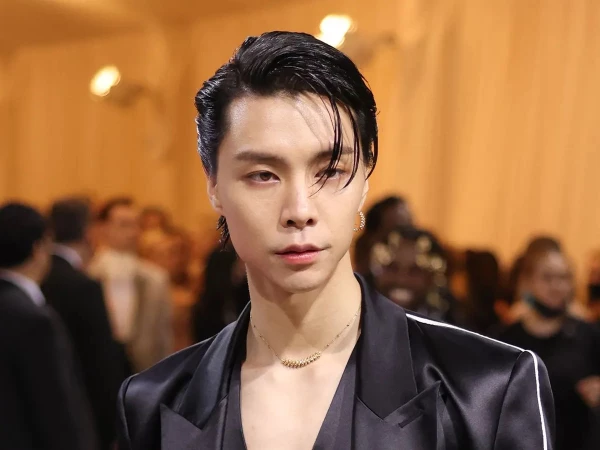 У Джонни из NCT появится собственный подкаст на Spotify