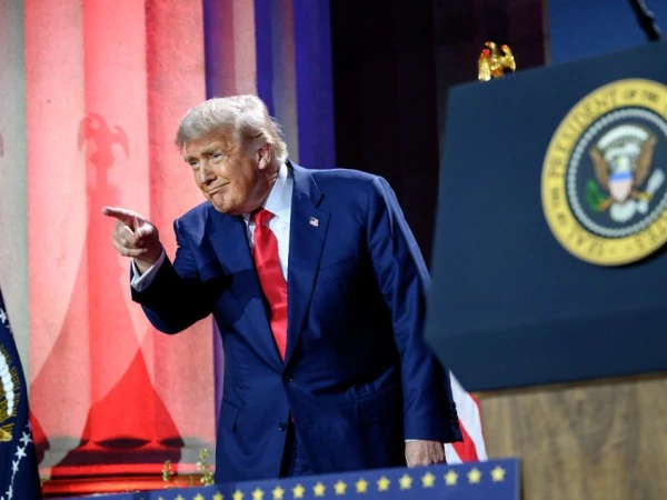 «Враги народа»: Трамп объявил войну журналистам, они вызов приняли