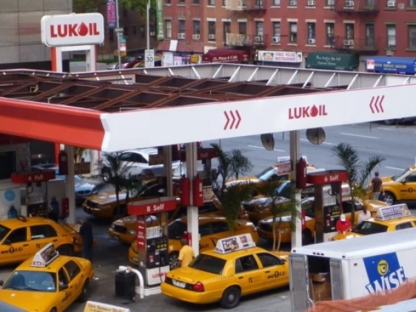 ⛽️ За зарубежные активы «Лукойла» развернулась новая борьба