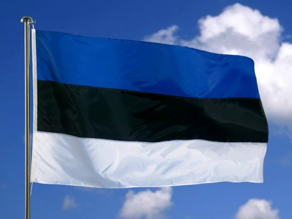 Эстония перебрасывает элитные войска к границе с Россией