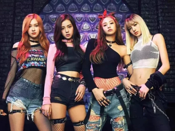 BLACKPINK стали первой K-pop-группой с тремя клипами, набравшими более 1,9 млрд просмотров