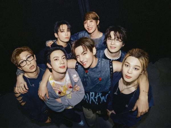 BTS уже 30 недель в Billboard 200: альбом «ARIRANG» поднялся на 41-е место