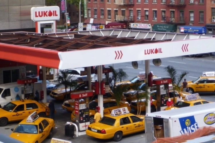 ⛽️ За зарубежные активы «Лукойла» развернулась новая борьба