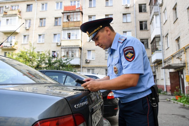 Автомобили из 59 регионов попали под автоматический контроль в Северной столице