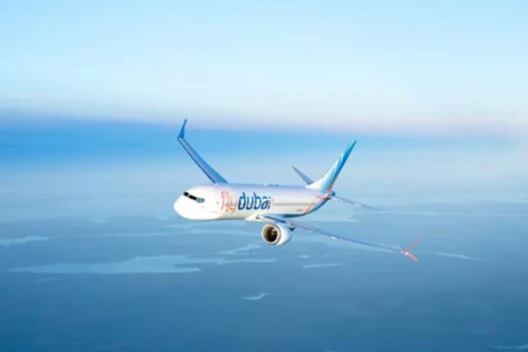 Рейс FlyDubai передал сигнал о захвате самолета после драки пилотов