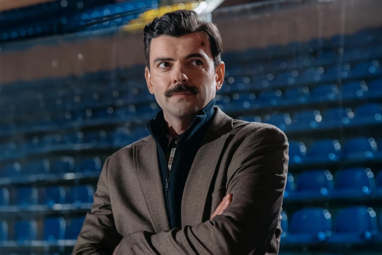 Смотреть онлайн: «Полдень», «Седьмой игрок» и новая «Кэрри»
