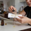 Простой способ наполнить дом свежестью без вреда для питомцев и лишних затрат — берите салфетку