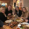 Ах, какой шашлычок! В этих ресторанах Петербурга пахнет мангалом и мясом — бронируем столики
