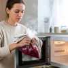 Свекла для салатов за 5 минут: лайфхак для занятых хозяек и чистой кухни