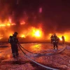 Площадь пожара на складе на Колпинском шоссе сократилась до 20 тысяч «квадратов»