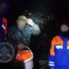 Двое грибников в камуфляже провели ночь среди елок у Коммунар