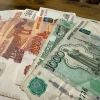 Вы уверены, что ваш безобидный комментарий к переводу не выглядит в глазах банка как признание в отмывании денег? Юрист назвала фразы