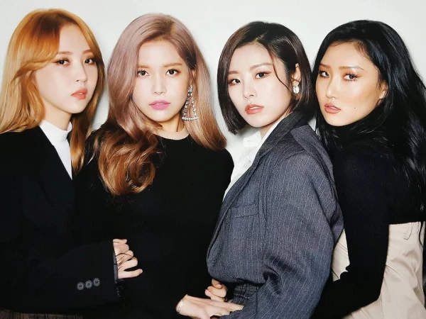 MAMAMOO представили первое тизер-изображение к предстоящему камбэку с новым альбомом «4WARD»