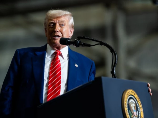 Трамп: США обрушат на Иран «очень мощные» удары и захватят остров Харк