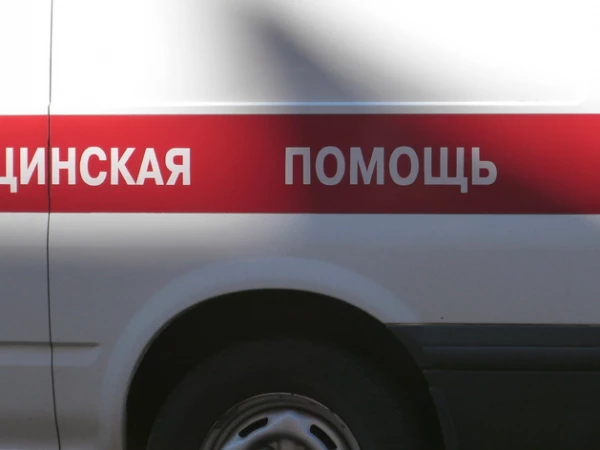 Водитель и пассажир пострадали в лобовом ДТП с «Фольксвагеном» и «Ниссаном» под Выборгом