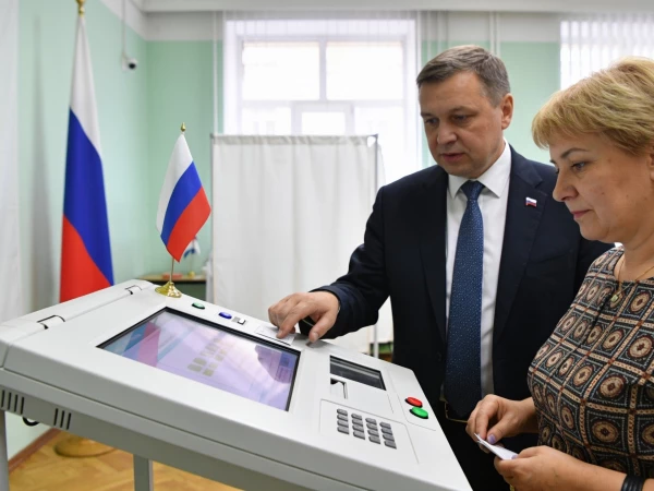 Фейки на выборах стали общей проблемой: Петербург поделился опытом с Намибией