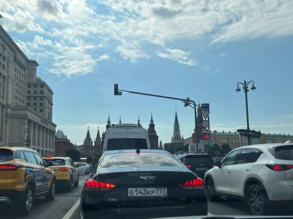 В центре Москвы перекрывали движение транспорта