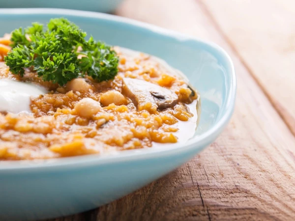 Гороховая каша из детства: простой рецепт с мясом
