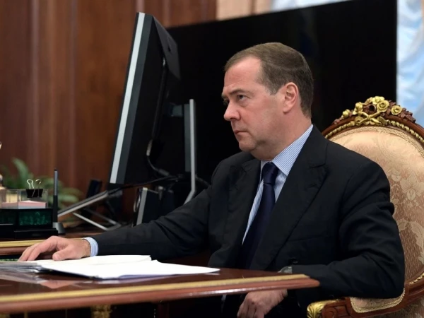 Медведев пригрозил Финляндии