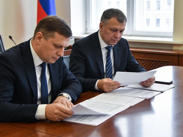 Смольный заключил контракты почти на 480 млрд рублей: куда пойдут деньги Петербурга