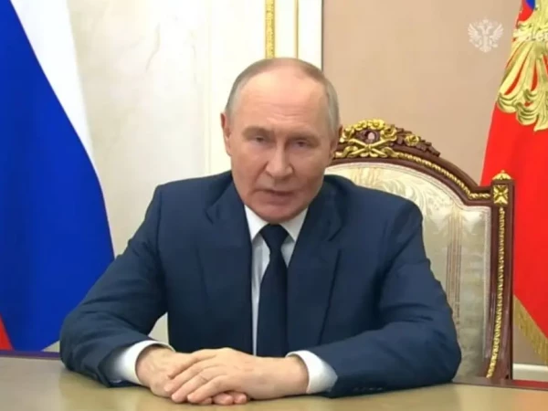 Путин в поздравлении Трампа вычеркнул Британию из большой политики?