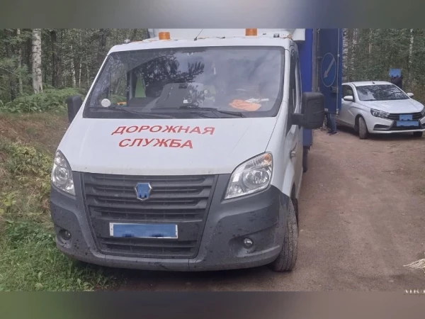 В Ленобласти поймали наркоторговцев на липовой «Газели» дорожных служб с 44 кг веществ