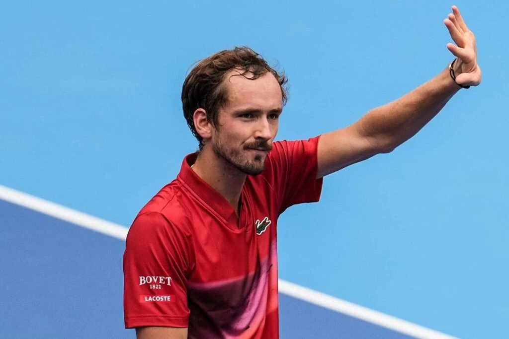 Теннисист Даниил Медведев улучшил позицию в рейтинге ATP