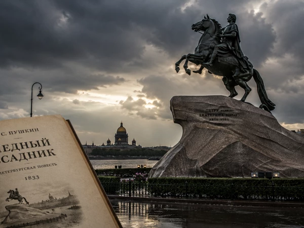 «Медный всадник» без однозначного ответа: почему поэма Пушкина до сих пор вызывает споры