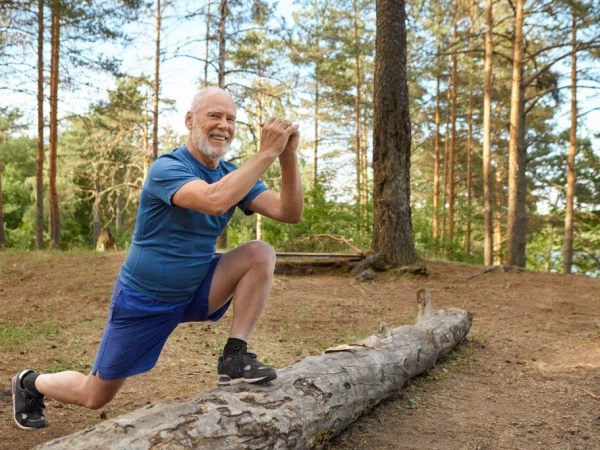 Никто не крадет долголетие: что врачи советуют есть после 50