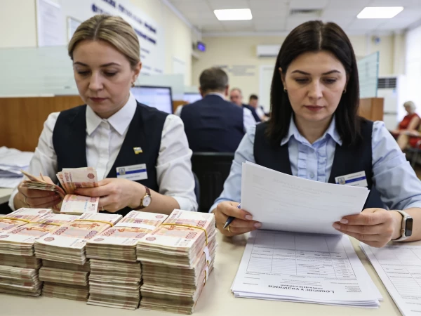 У банков рекордный дефицит денег: стоит ли вкладчикам беспокоиться