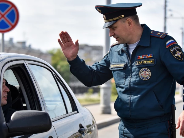 Реальная ситуация на дороге: как избежать штрафа за остановку по требованию ГАИ