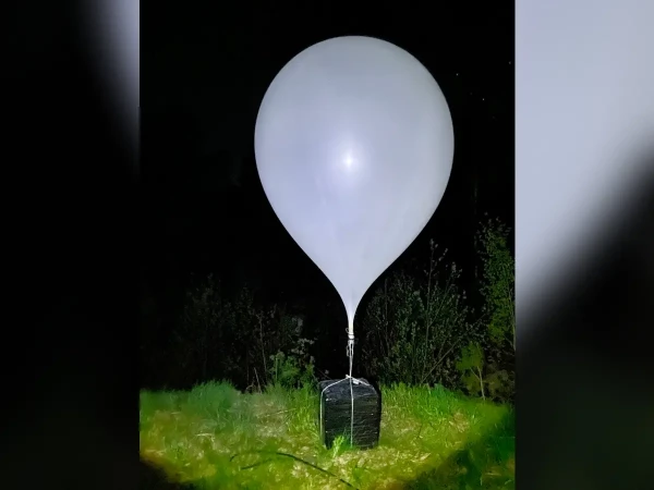 Из Калининграда пытались отправить 6,5 тысячи пачек сигарет в Литву на метеошарах