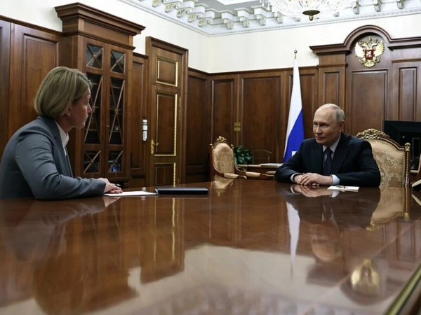 Путин принял досрочную отставку главы Удмуртии Бречалова