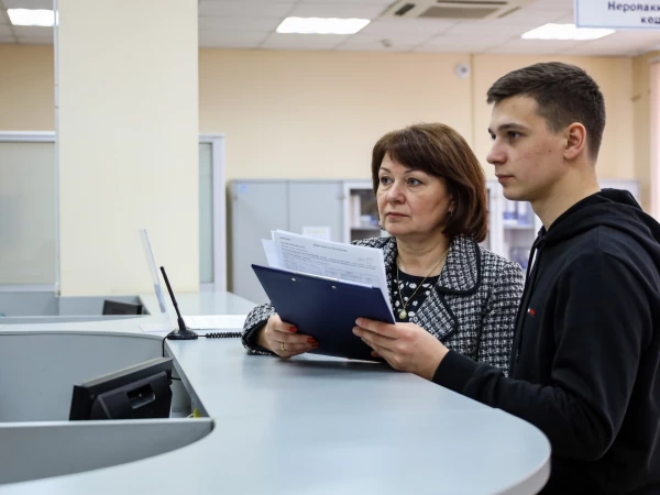 Деньги уже начислены, но не получены: как семье оформить последнюю пенсию умершего