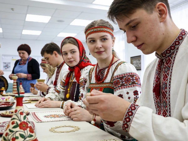 От Петербурга до Дальнего Востока: «Вологда.Фолк» объединил молодежь из 32 регионов России