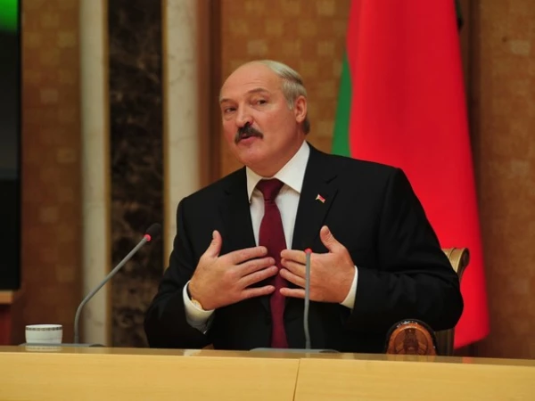 Лукашенко объяснил введение безвиза для граждан ЕС