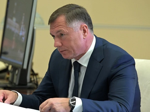 Хуснуллин призвал вывести рынок мигрантов на стройках РФ в белую зону