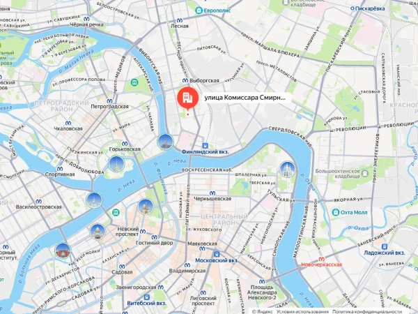 Пожар на крыше у ДК Выборгский разросся до 400 квадратных метров