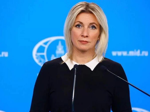 Захарова сообщила о планах ВС России продолжать наносить удары по целям в Черном море