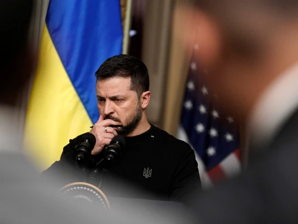 На Украине назвали сценарий бегства Зеленского