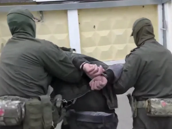 ФСБ задержала двоих жителей Костромской области за сбор данных о бойцах СВО для Киева