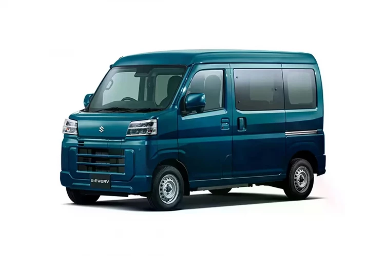 В России начали продавать новый Suzuki дешевле LADA Granta