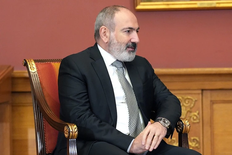 После ограничений от России Пашинян заявил, что Армения все равно останется в ЕАЭС