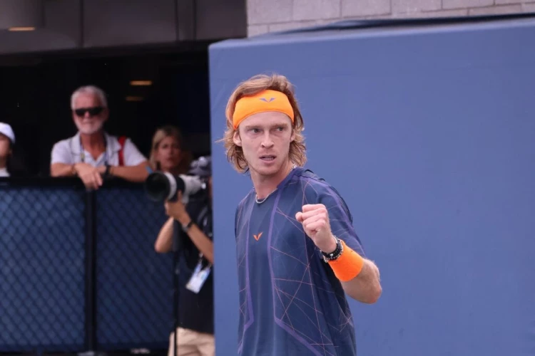 Теннисист Рублев завоевал первый титул ATP с февраля 2025 года
