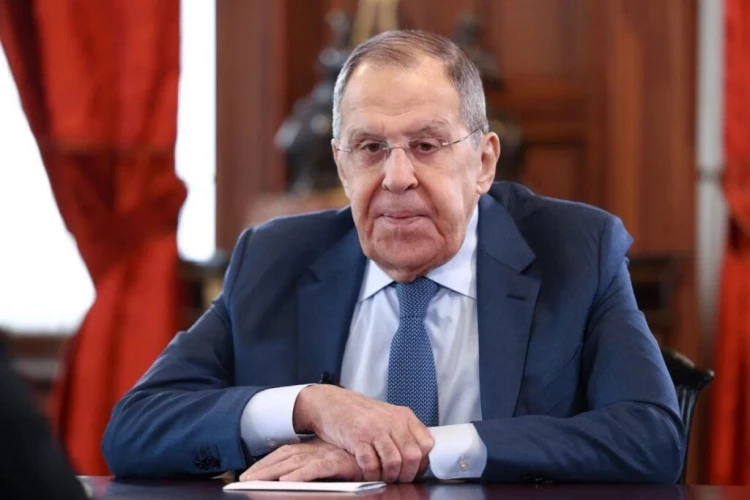 Лавров: Россия отказалась призывать к денуклеаризации корейского полуострова