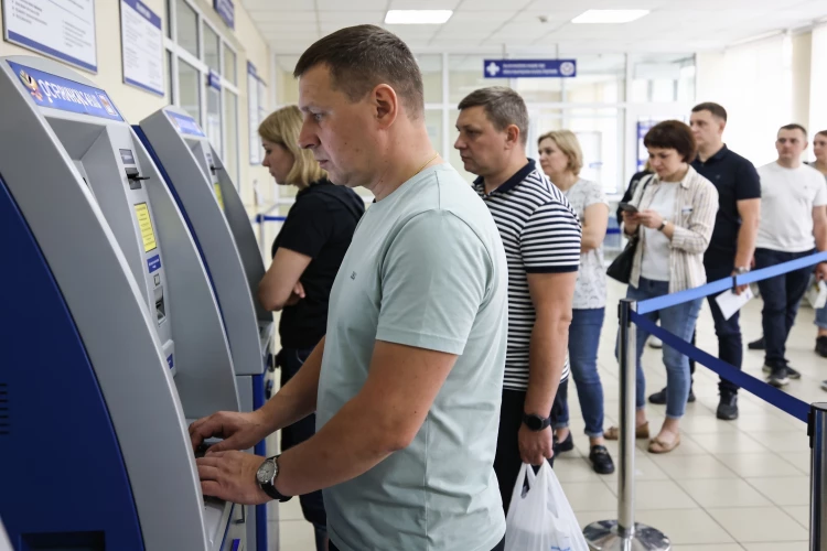 Не получается заменить водительское удостоверение онлайн? Петербуржцам назвали альтернативный способ