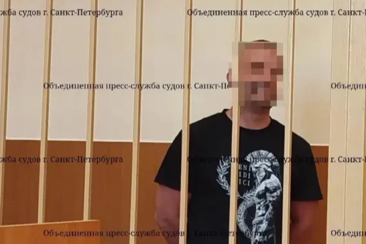 Замначальника ИВС по Ломоносовскому району отправили под домашний арест из-за яиц, кастрюли и телефонов