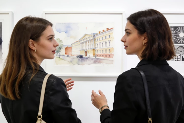 Женщина в искусстве: какие выставки стоит посетить в Петербурге в августе